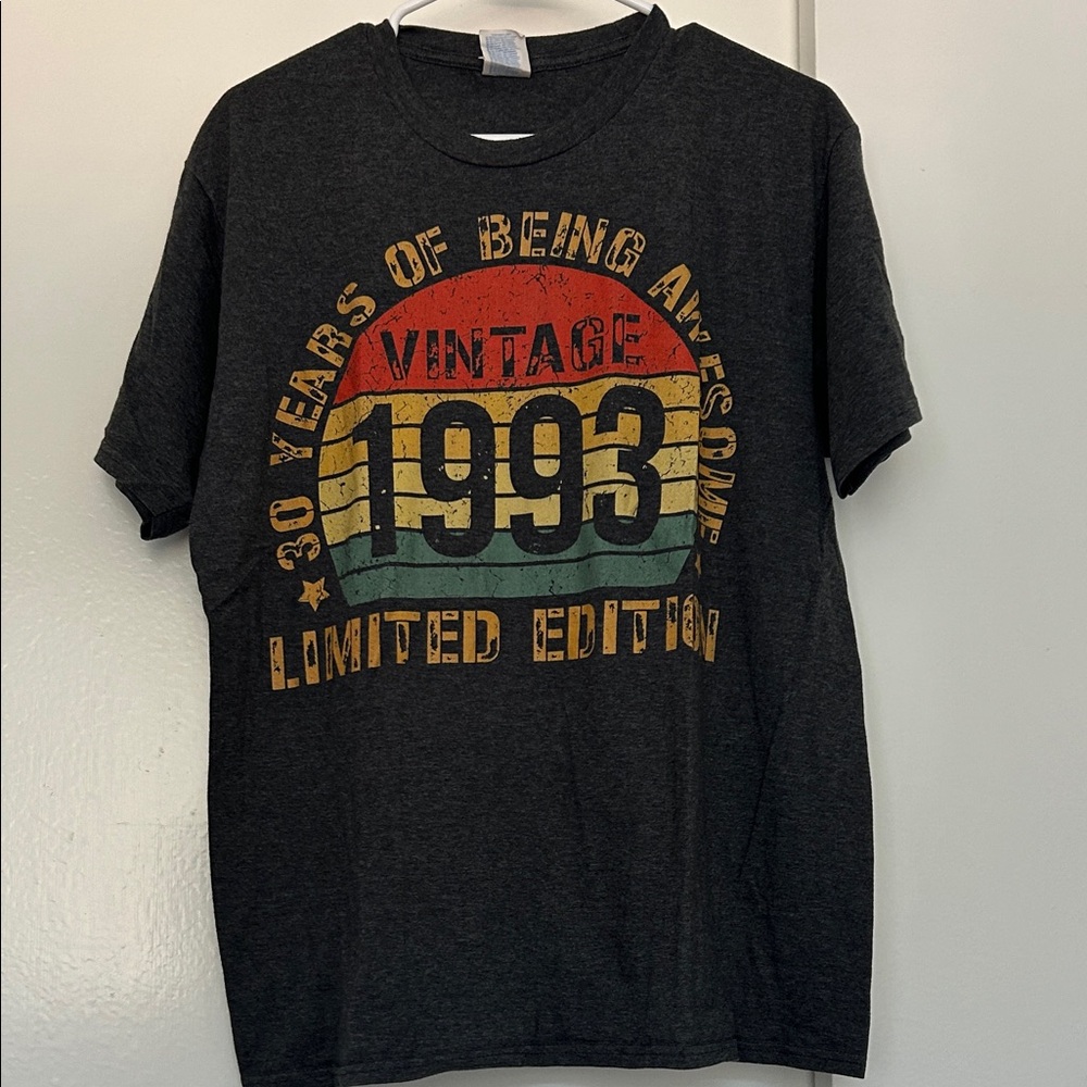 Vintage 1993 Graphic T-Shirt - Black